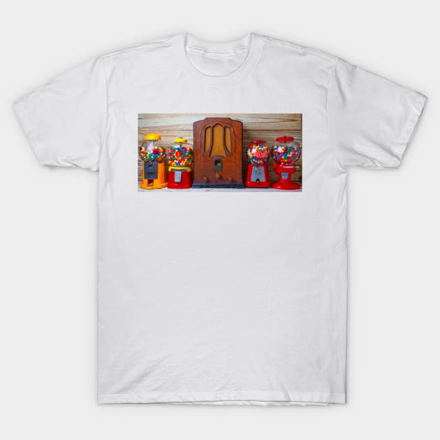 Old Radio And Bubblegum Machines T-Shirt by photogarry